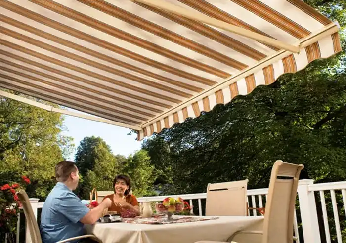 patio retractable awning